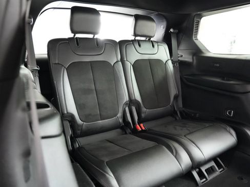 Used 2023 Jeep Grand Cherokee L Laredo AWD/4WD image 37