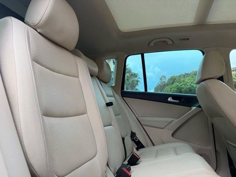 Used 2014 Volkswagen Tiguan SEL AWD/4WD image 65