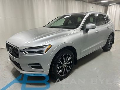 Used 2019 Volvo XC60 T5 Inscription w/ Protection Package Premier