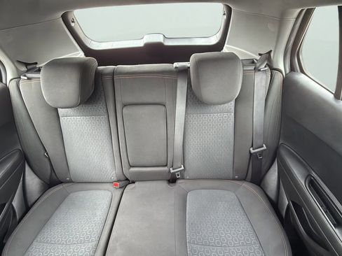Used 2020 Chevrolet Trax LS FWD image 11