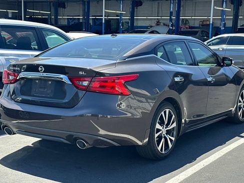 Used 2017 Nissan Maxima 3.5 SL FWD image 5