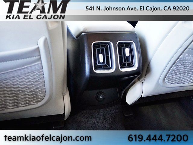 Certified 2025 Kia Sorento S FWD image 21
