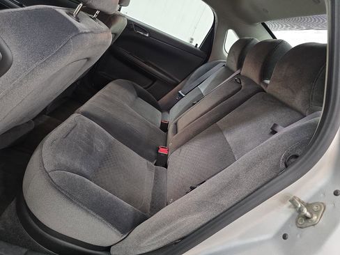Used 2011 Chevrolet Impala LT image 33