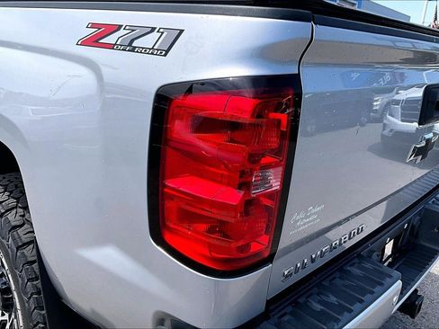Used 2018 Chevrolet Silverado 1500 LT w/ All Star Edition AWD/4WD image 21
