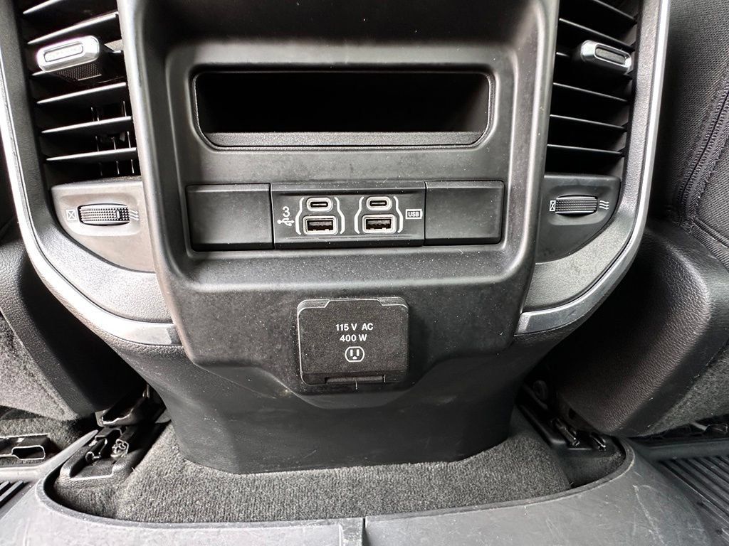 Used 2019 RAM 1500 Big Horn AWD/4WD image 25