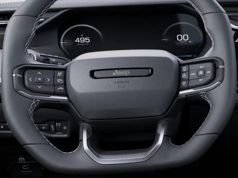 Used 2026 Jeep Cherokee Laredo AWD/4WD image 45