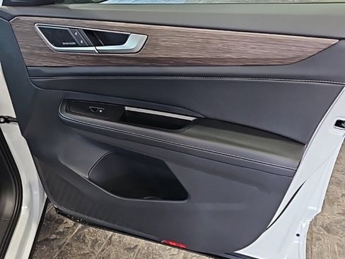 New 2026 Volkswagen Atlas SEL Premium R-Line image 11