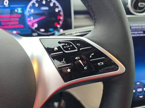 New 2026 Mercedes-Benz C 300 Sedan image 18