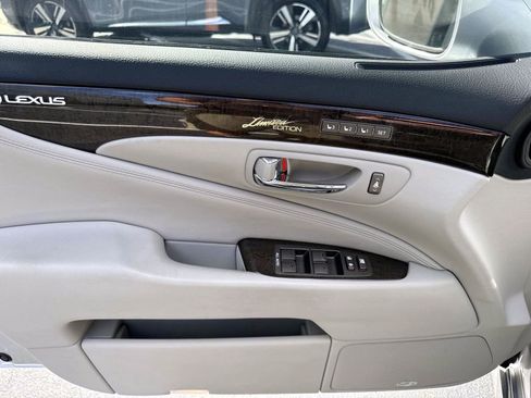 Used 2011 Lexus LS 460 image 7