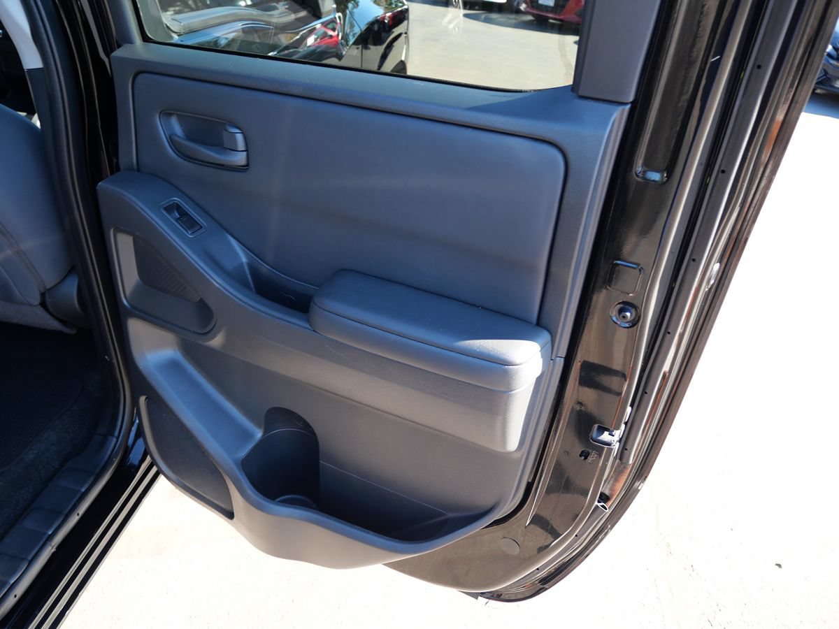 Used 2022 Nissan Frontier S w/ Technology Package AWD/4WD image 24