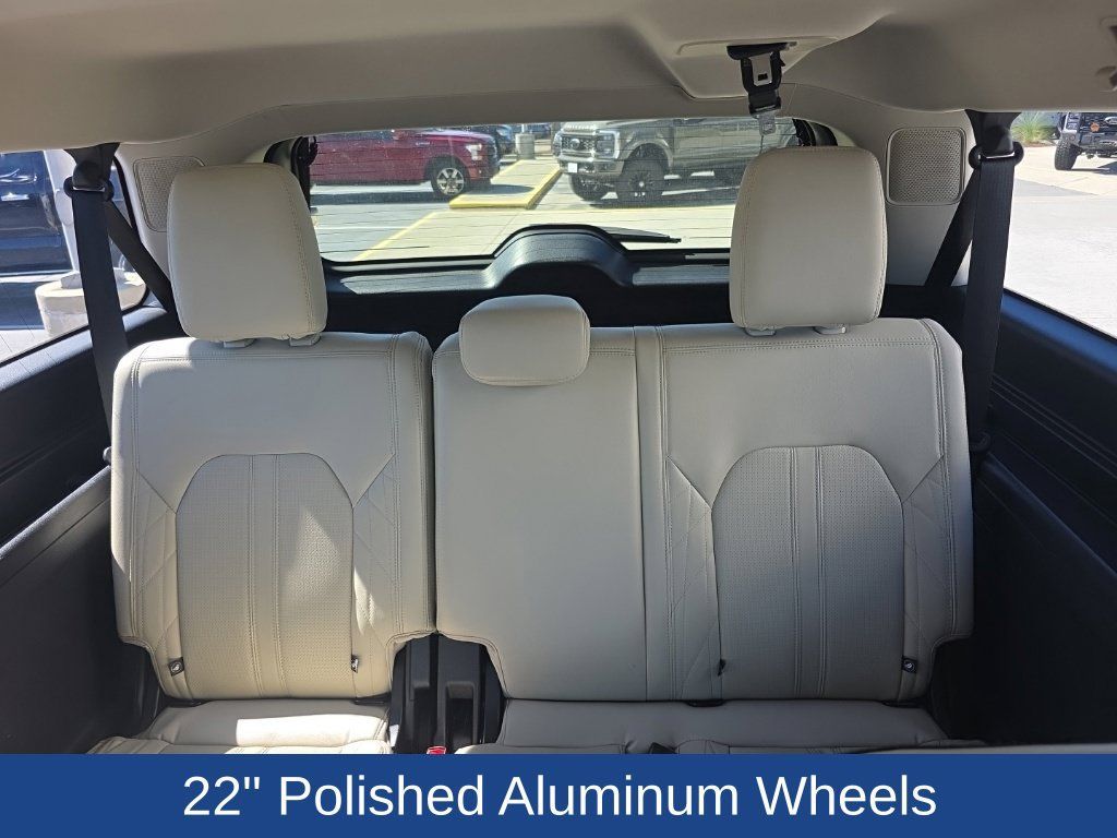 Used 2018 Ford Expedition Max Platinum RWD image 13