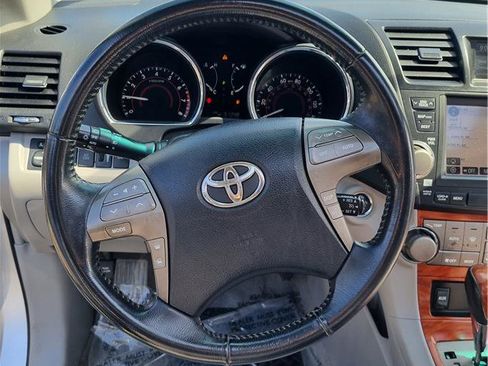 Used 2009 Toyota Highlander Limited AWD/4WD image 21