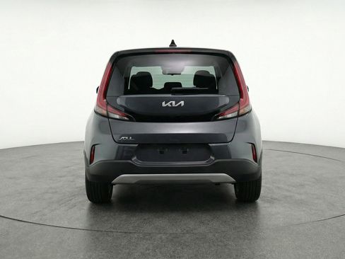 Used 2025 Kia Soul LX w/ LX Technology Package image 7