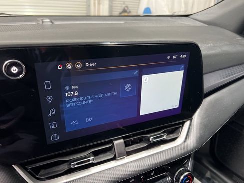 Used 2025 Chevrolet Equinox LT image 31