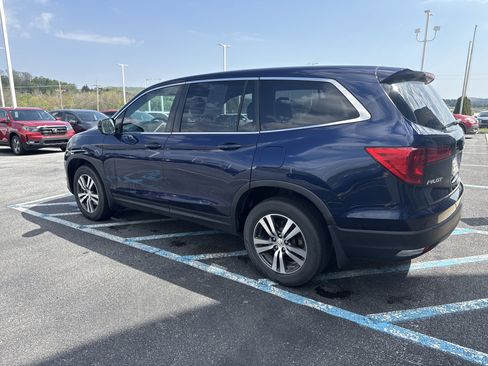 Used 2016 Honda Pilot EX image 3