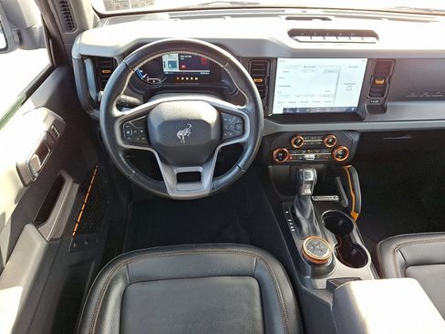 Certified 2023 Ford Bronco Badlands image 11