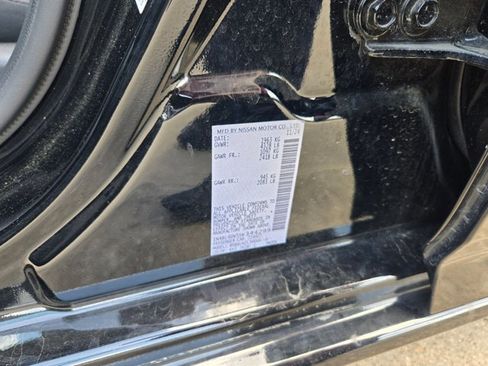 Used 2025 Nissan Altima 2.5 SV image 17