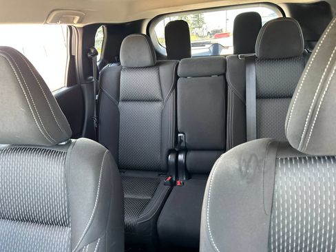 Used 2025 Mitsubishi Outlander ES AWD/4WD image 6