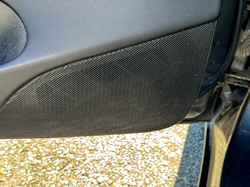 Used 2018 Tesla Model 3 Mid Range image 16