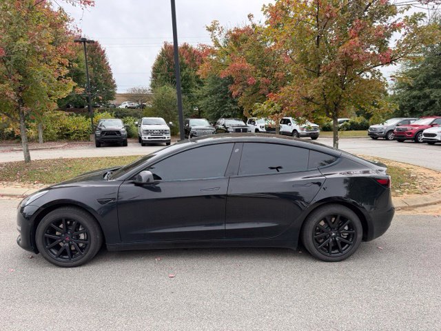 Used 2022 Tesla Model 3 Long Range AWD/4WD image 2