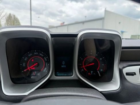 Used 2013 Chevrolet Camaro LS image 19