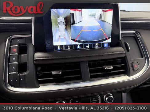 Used 2024 GMC Yukon XL SLT w/ SLT Luxury Package RWD image 25