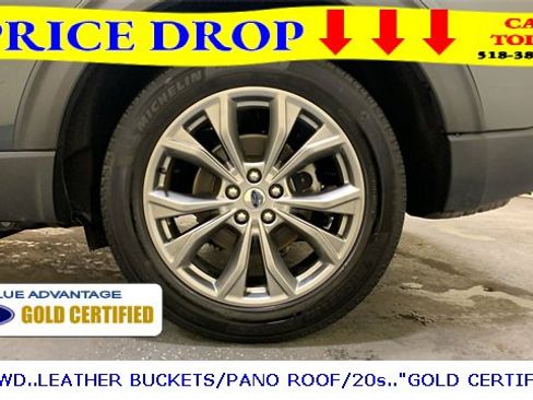 Certified 2022 Ford Explorer XLT w/ Equipment Group 202A image 23