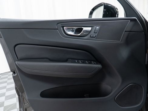 Certified 2023 Volvo XC60 B5 Plus w/ Climate Package image 11