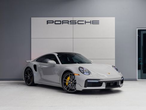 Certified 2024 Porsche 911 Turbo S w/ 911 Turbo Sportdesign Package image 9