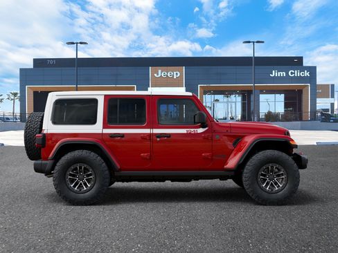 New 2026 Jeep Wrangler Unlimited Rubicon w/ Whitecap Package AWD/4WD image 21