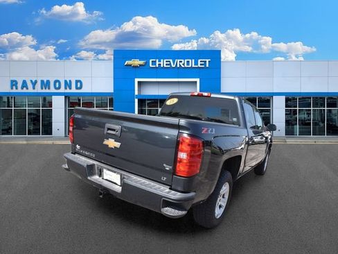 Used 2018 Chevrolet Silverado 1500 LT w/ All Star Edition AWD/4WD image 3