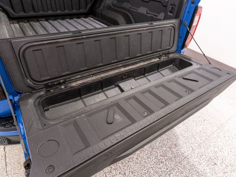 Used 2025 GMC Canyon Elevation w/ Convenience Package AWD/4WD image 12