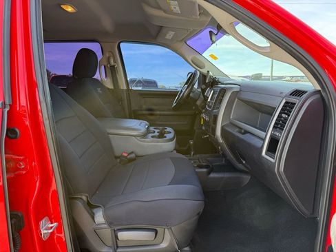 Used 2013 RAM 2500 Tradesman w/ Chrome Appearance Group image 18