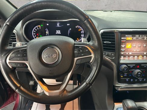 Used 2017 Jeep Grand Cherokee Altitude AWD/4WD image 27
