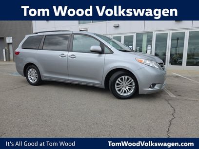 Used 2017 Toyota Sienna XLE