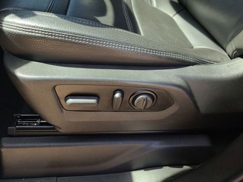 Used 2022 GMC Sierra 1500 Denali w/ Denali Reserve Package image 22