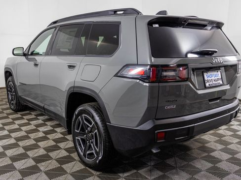 New 2026 Jeep Cherokee Laredo image 16
