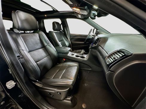 Used 2019 Jeep Grand Cherokee High Altitude image 32