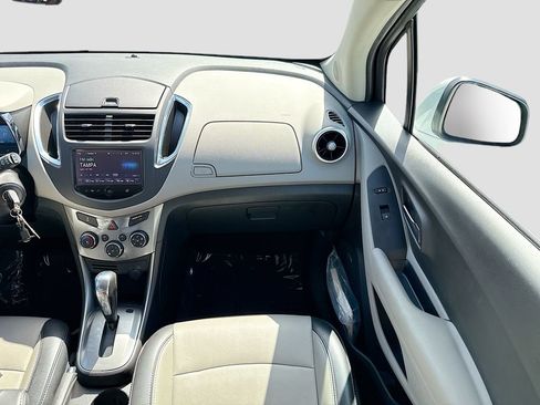 Used 2016 Chevrolet Trax LTZ FWD image 17