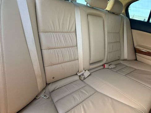 Used 2012 Honda Accord EX-L image 9