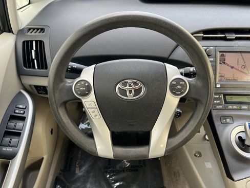 Used 2010 Toyota Prius Two FWD image 25