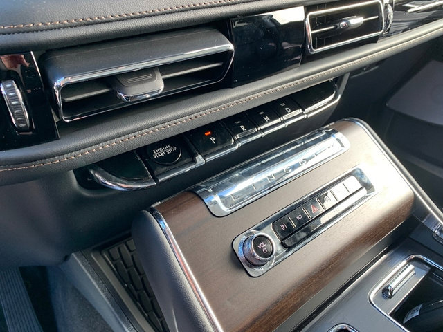 New 2027 Lincoln Aviator Reserve AWD/4WD image 21