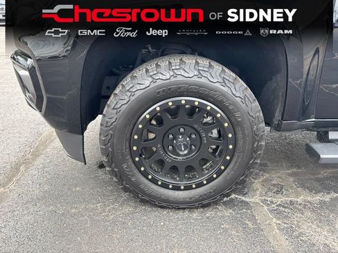 Used 2022 Chevrolet Colorado LT w/ LT Convenience Package AWD/4WD image 9