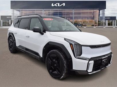 New 2026 Kia EV9 GT-Line