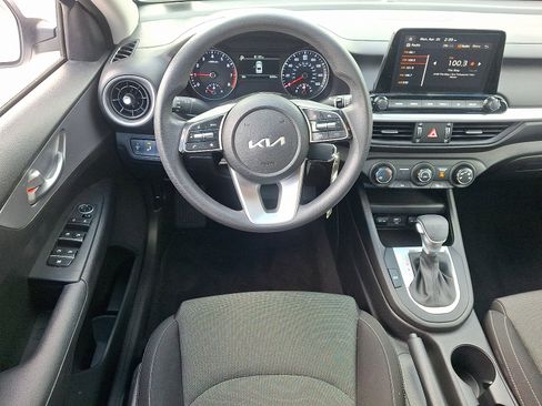 Certified 2023 Kia Forte LXS w/ LXS Technology Package FWD image 11