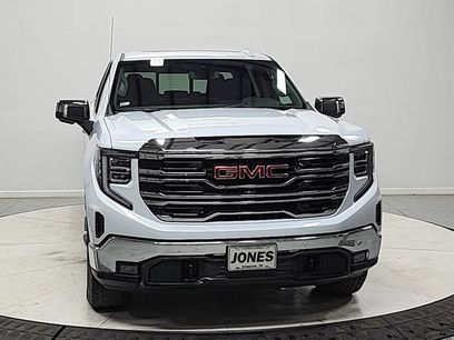New 2026 GMC Sierra 1500 SLT w/ SLT Premium Plus Package