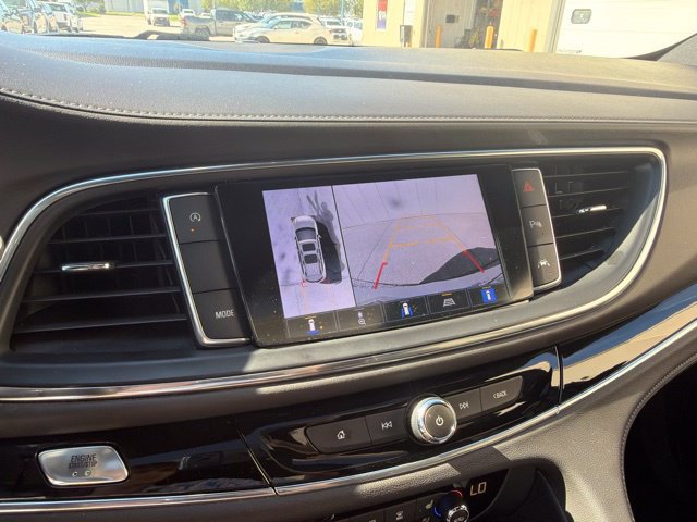 Used 2022 Buick Enclave Avenir w/ Avenir Technology Package FWD image 26