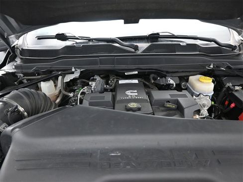 Used 2023 RAM 2500 Big Horn w/ Level 1 Equipment Group image 13