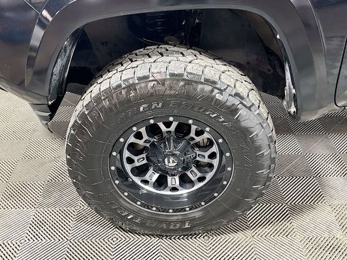Certified 2023 Toyota Tacoma TRD Sport AWD/4WD image 28