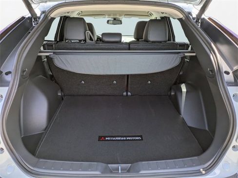 New 2025 Mitsubishi Eclipse Cross SE image 18